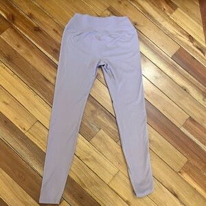 Alphalete Lavender Leggings